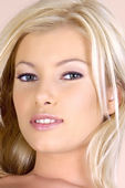 Donna B 37 years old, from Romania Donna B 37 years old, from Romania